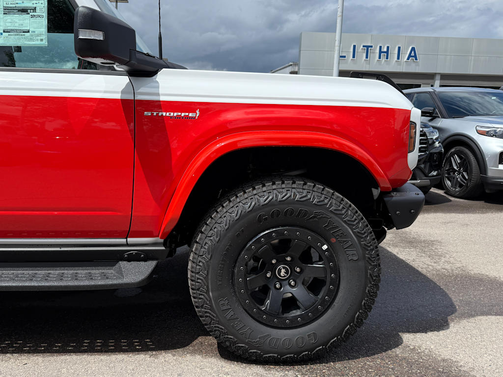 Thumbnail: 2025 Ford Bronco - 6