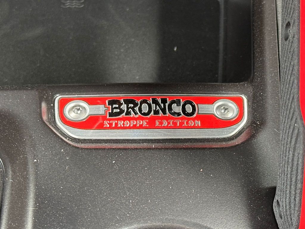 Thumbnail: 2025 Ford Bronco - 25