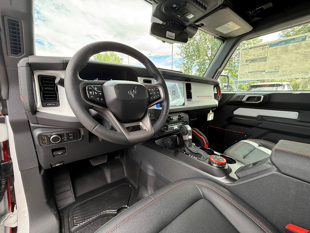 Thumbnail: 2025 Ford Bronco - 2