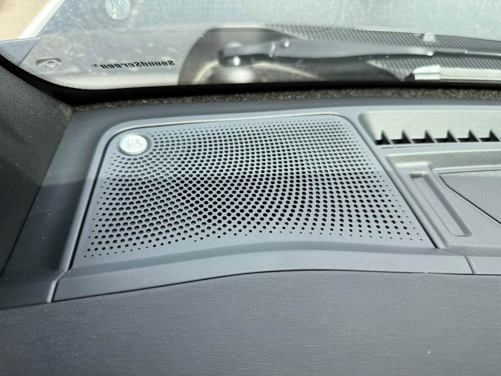 Thumbnail: 2025 Ford Bronco - 15