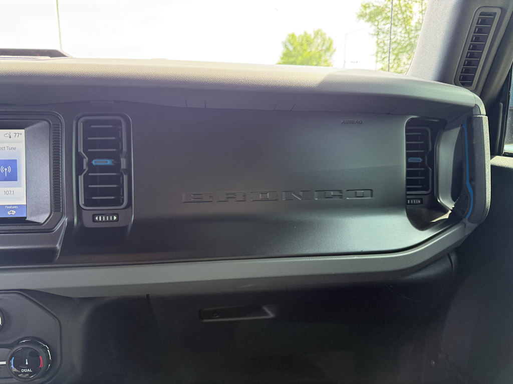 Thumbnail: 2022 Ford Bronco - 28