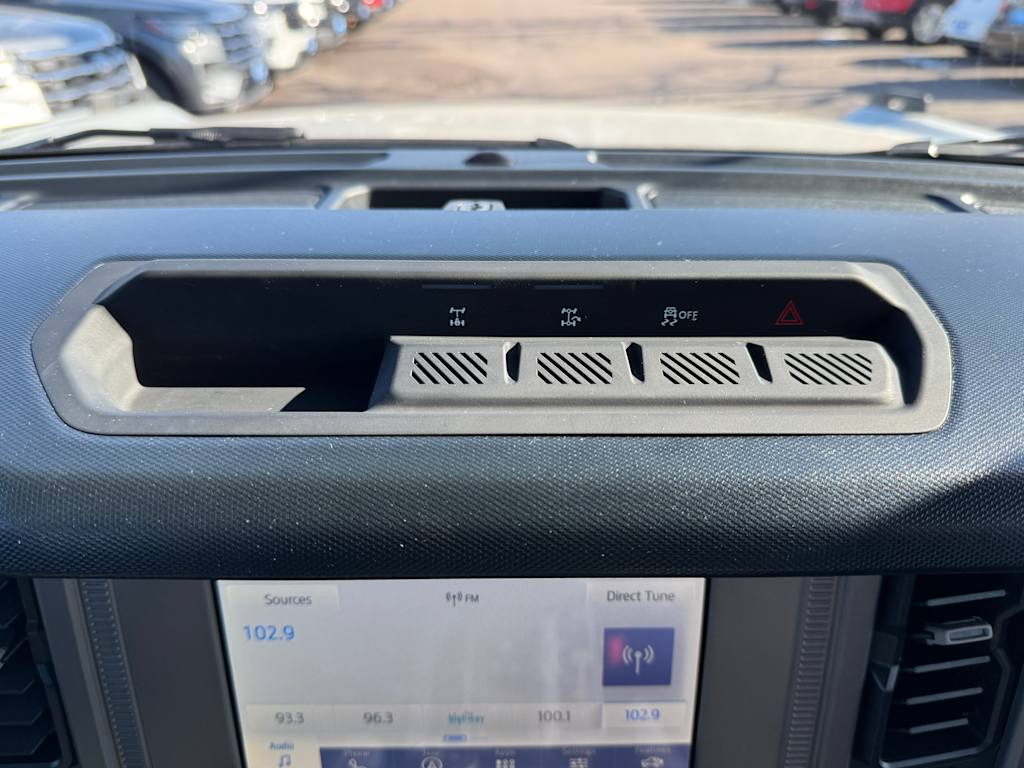 2023 Ford Bronco Outer Banks 20