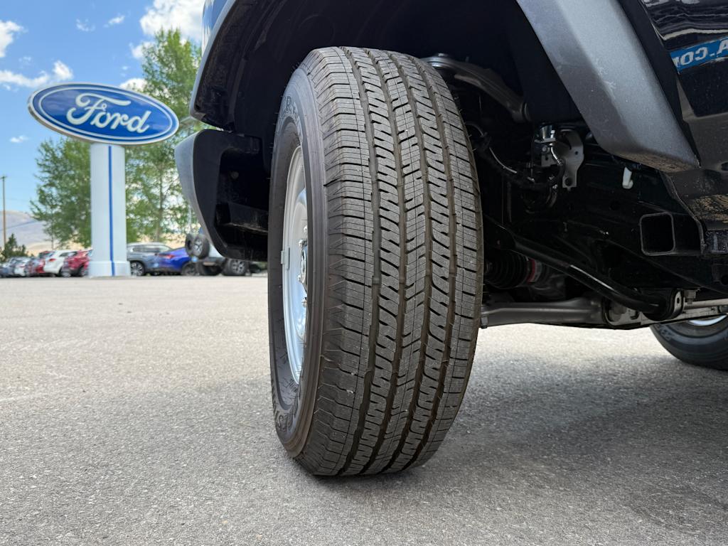 Thumbnail: 2025 Ford Bronco - 29