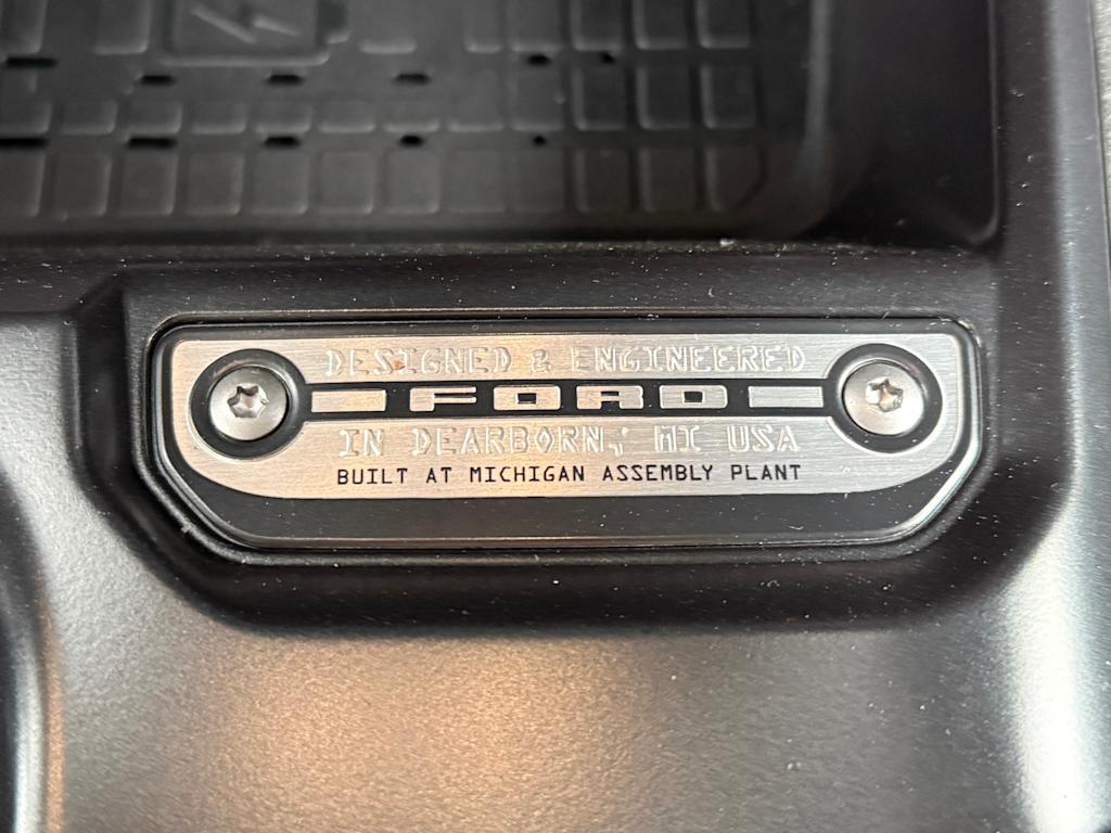 2024 Ford Bronco Outer Banks 25