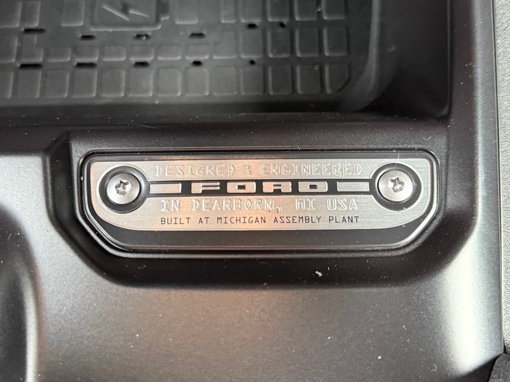 2024 Ford Bronco Outer Banks 5