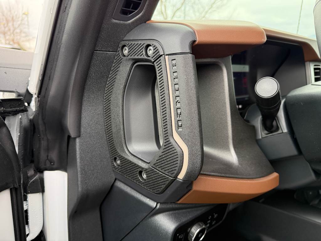 2024 Ford Bronco Outer Banks 13