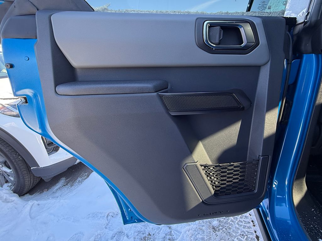 2024 Ford Bronco Black Diamond 29