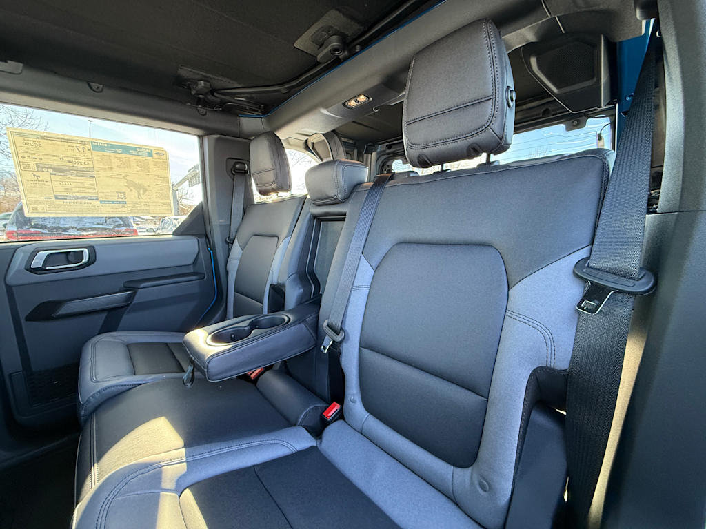 2024 Ford Bronco Black Diamond 31