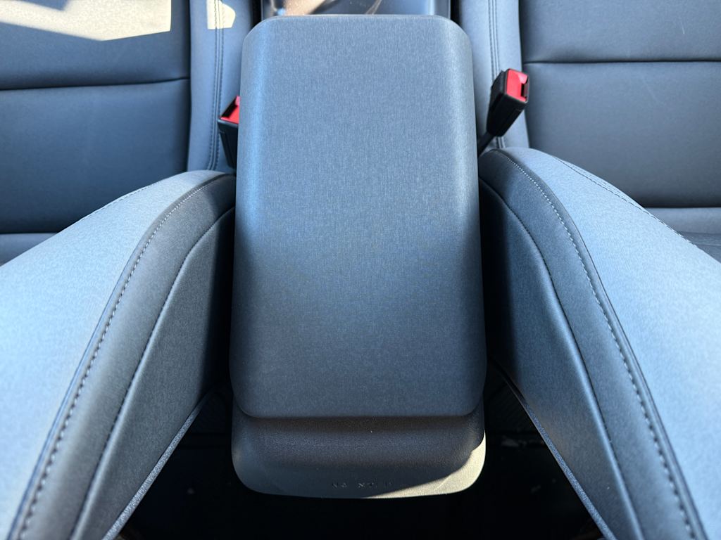 2024 Ford Bronco Black Diamond 11