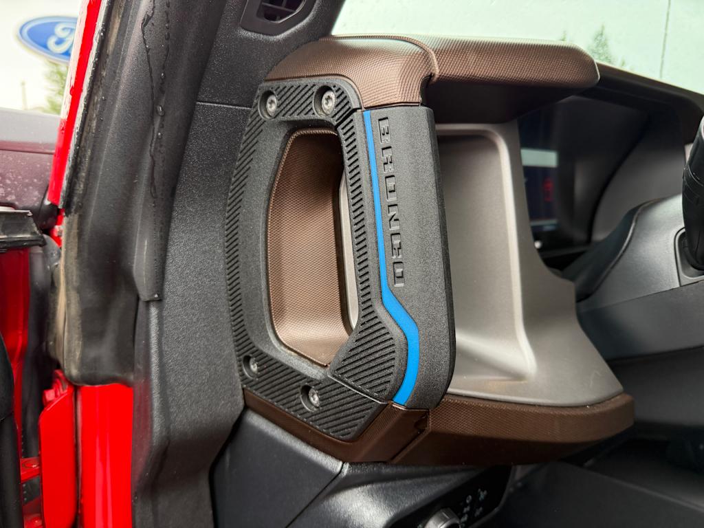 Thumbnail: 2023 Ford Bronco - 14