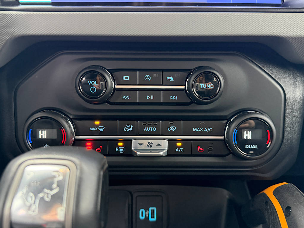 Thumbnail: 2023 Ford Bronco - 23