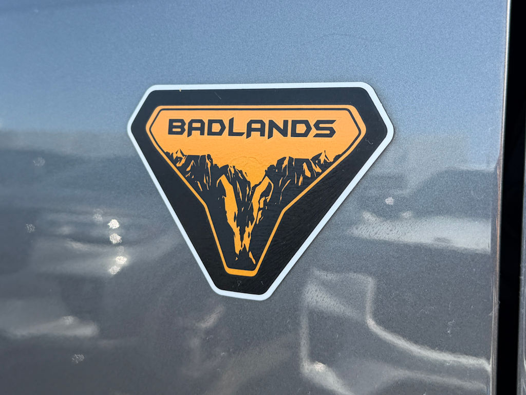 Thumbnail: 2022 Ford Bronco - 31