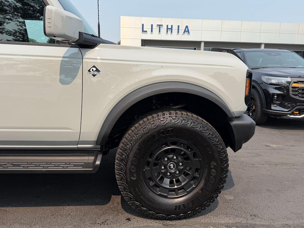 Thumbnail: 2026 Ford Bronco - 17
