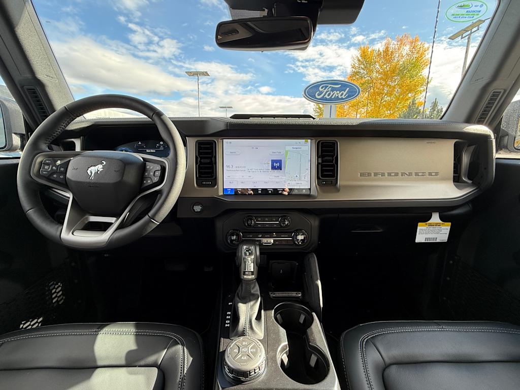 Thumbnail: 2025 Ford Bronco - 11