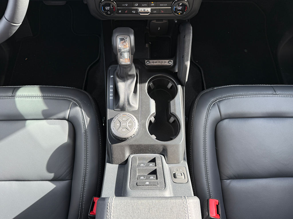 Thumbnail: 2025 Ford Bronco - 24