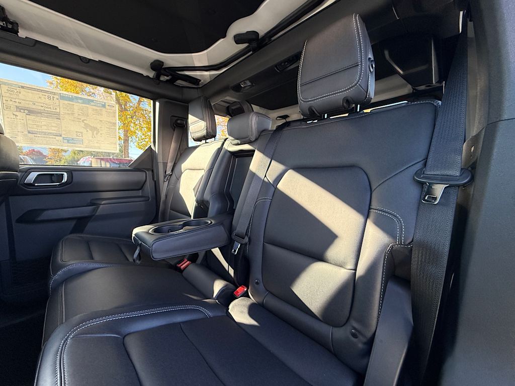 Thumbnail: 2025 Ford Bronco - 10