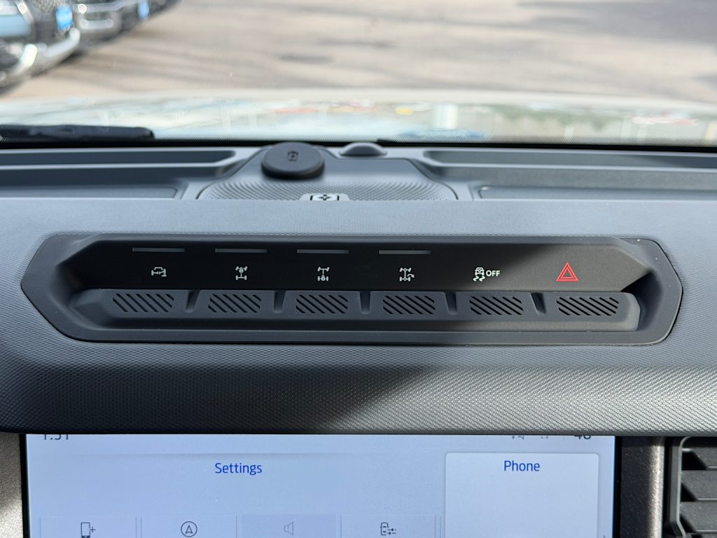 Thumbnail: 2025 Ford Bronco - 21