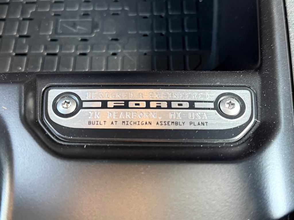 2024 Ford Bronco Badlands 25