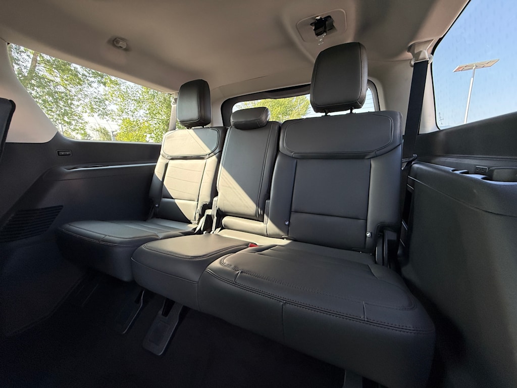 Thumbnail: 2025 Ford Expedition MAX - 28