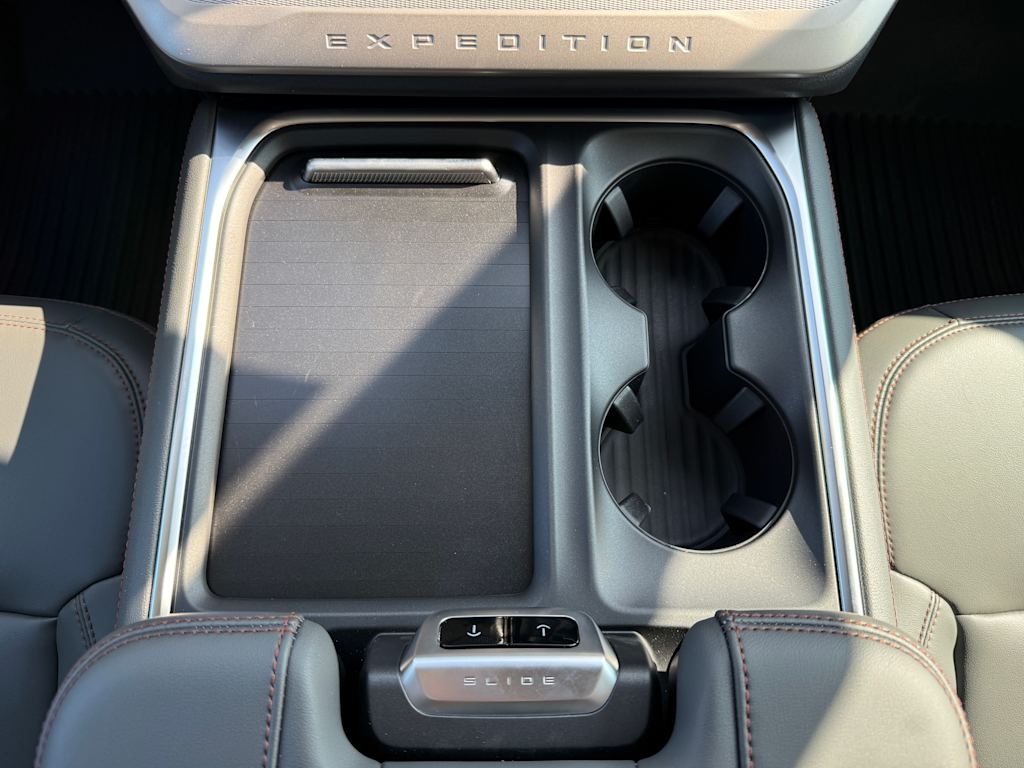 Thumbnail: 2025 Ford Expedition MAX - 14