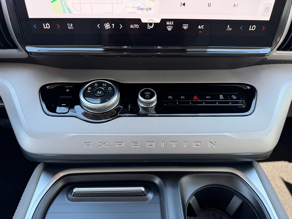 Thumbnail: 2026 Ford Expedition MAX - 21