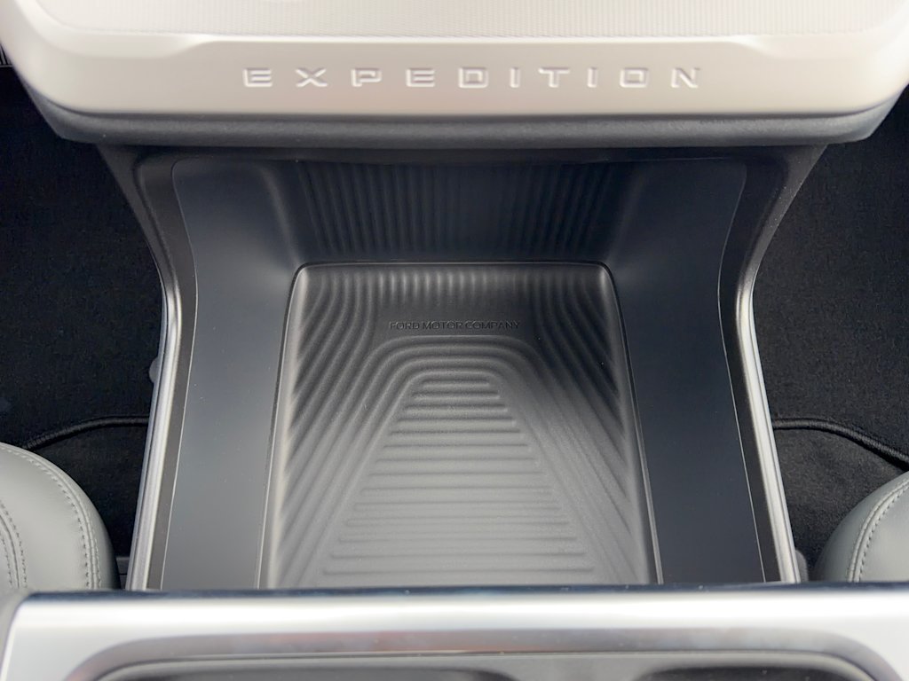 Thumbnail: 2026 Ford Expedition MAX - 23