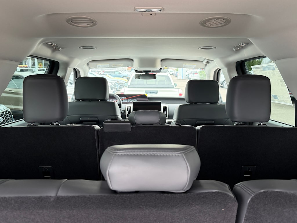 Thumbnail: 2026 Ford Expedition MAX - 31