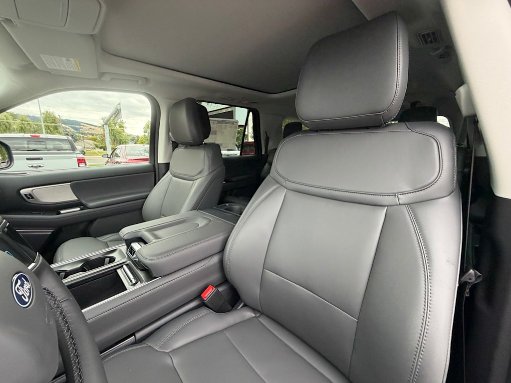 Thumbnail: 2027 Ford Expedition MAX - 8