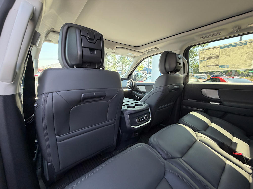 Thumbnail: 2027 Ford Expedition MAX - 28