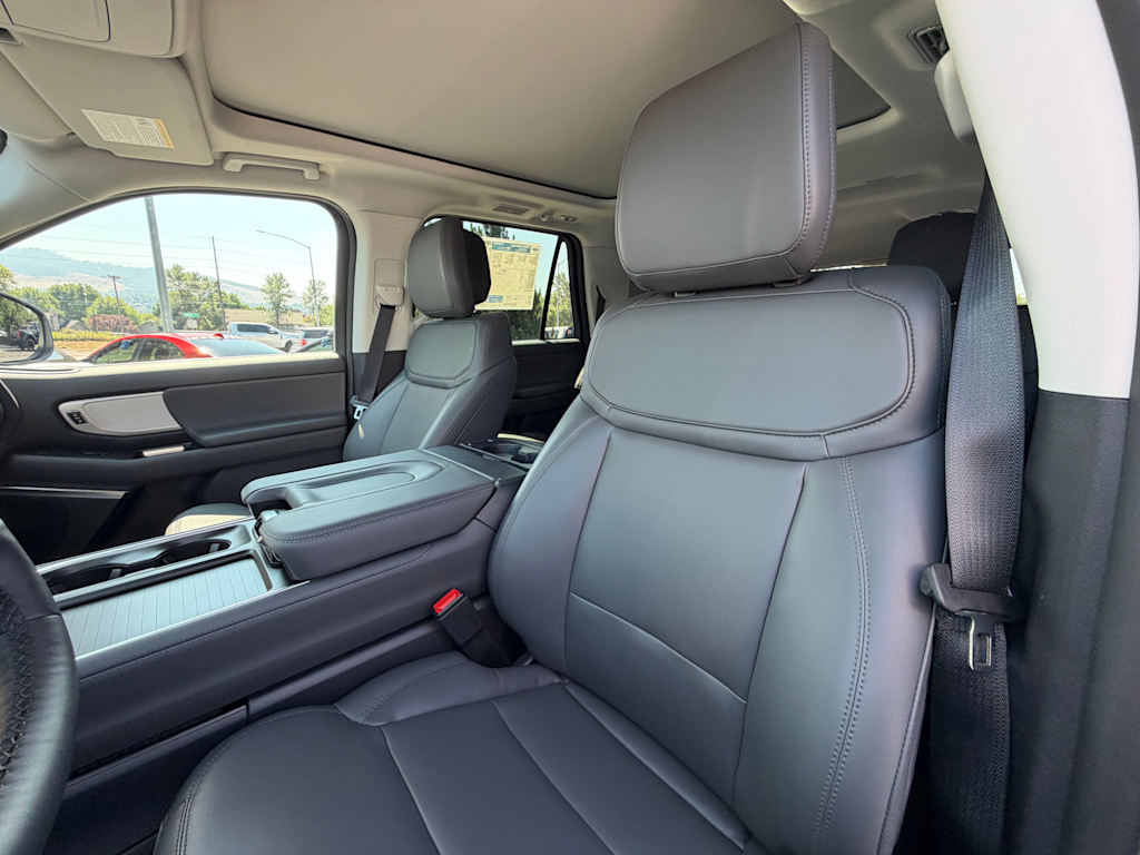 Thumbnail: 2027 Ford Expedition MAX - 8