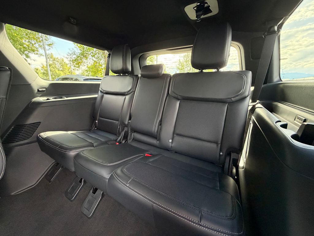 Thumbnail: 2027 Ford Expedition MAX - 28