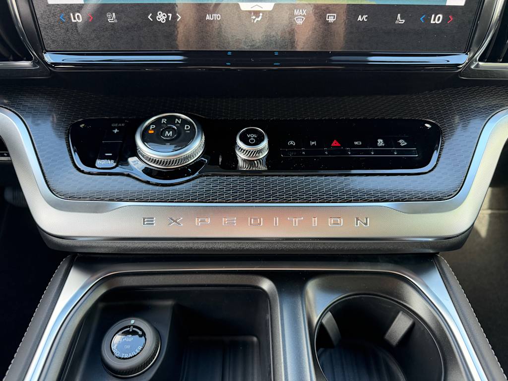 Thumbnail: 2027 Ford Expedition MAX - 20