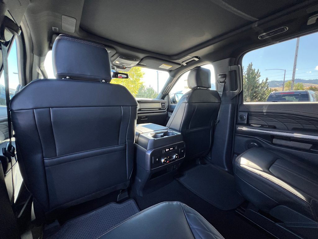 2024 Ford Expedition MAX Platinum 31