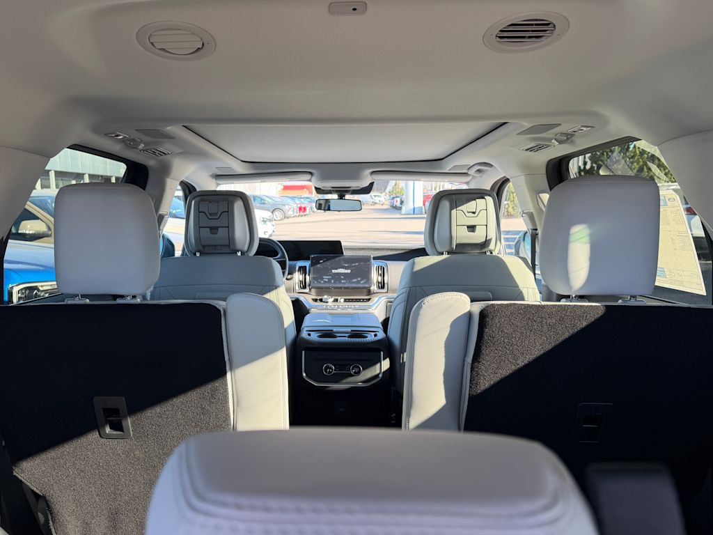 Thumbnail: 2026 Ford Expedition MAX - 11