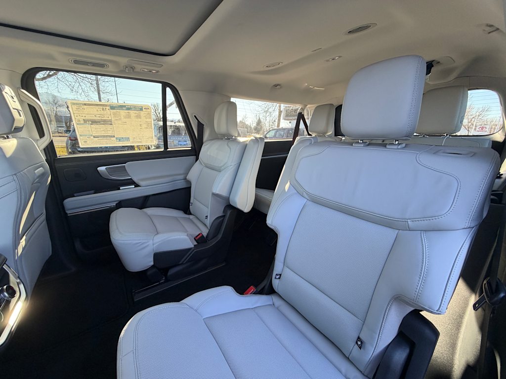 Thumbnail: 2026 Ford Expedition MAX - 28