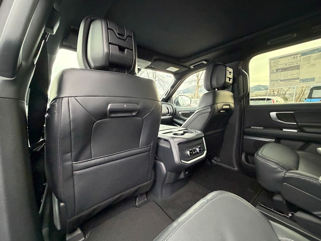 Thumbnail: 2026 Ford Expedition MAX - 26