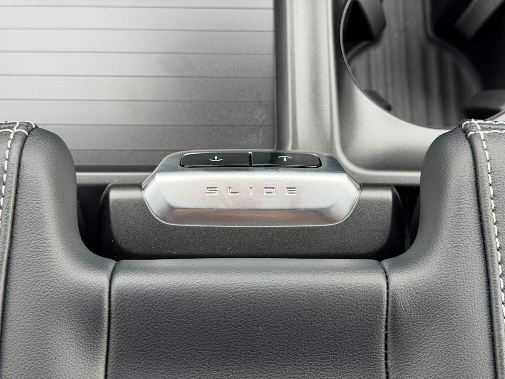 Thumbnail: 2026 Ford Expedition MAX - 23