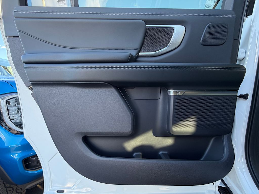 Thumbnail: 2026 Ford Expedition MAX - 27