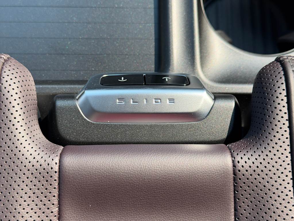 Thumbnail: 2027 Ford Expedition MAX - 24