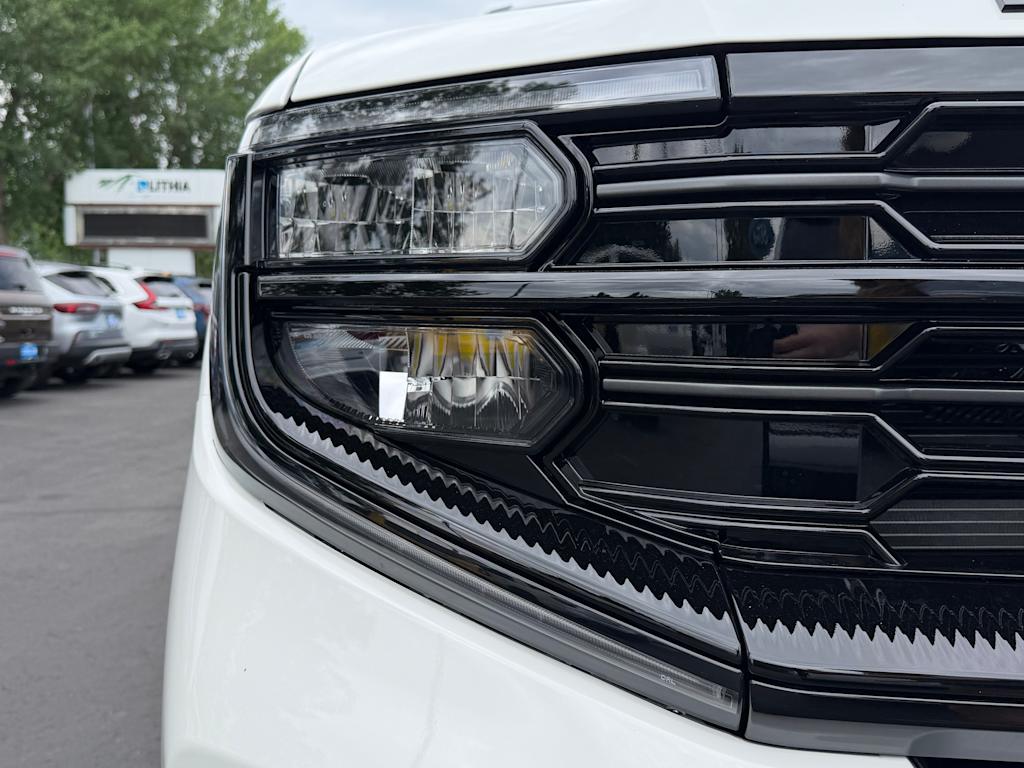 Thumbnail: 2027 Ford Expedition MAX - 5
