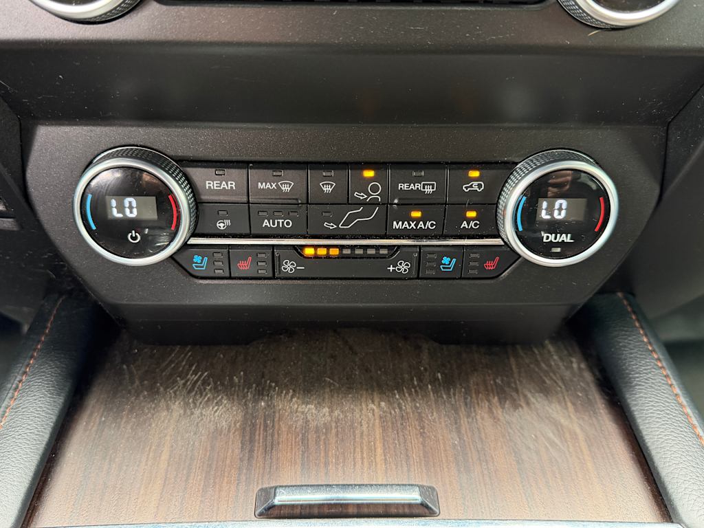 Thumbnail: 2021 Ford Expedition MAX - 22