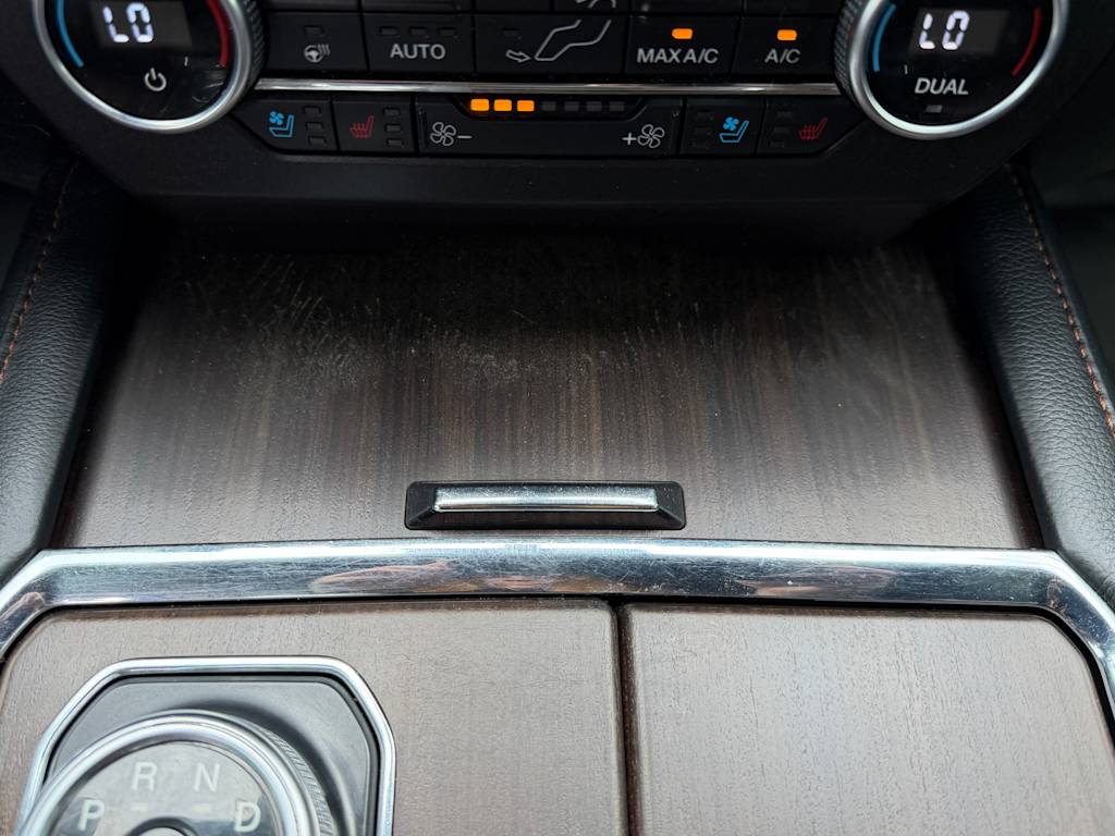 Thumbnail: 2021 Ford Expedition MAX - 24