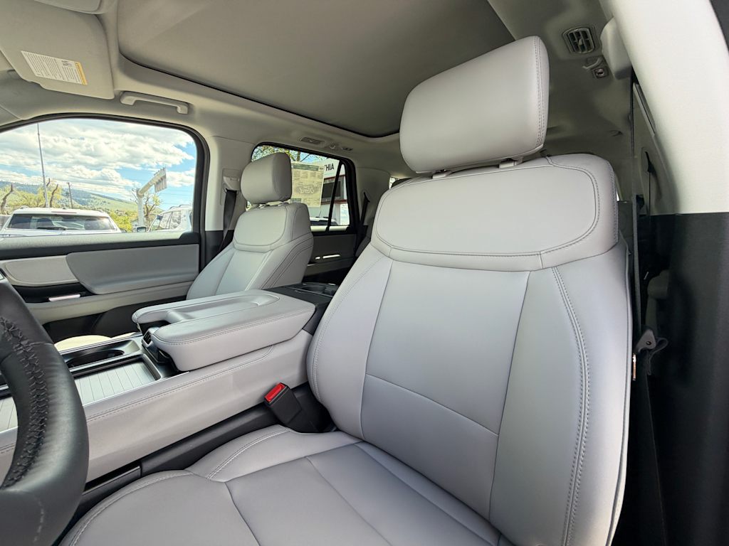 Thumbnail: 2026 Ford Expedition - 8