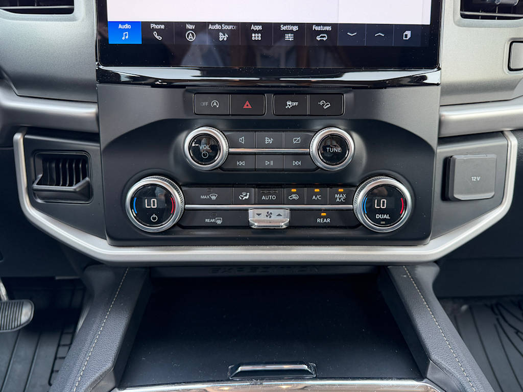 Thumbnail: 2024 Ford Expedition - 22