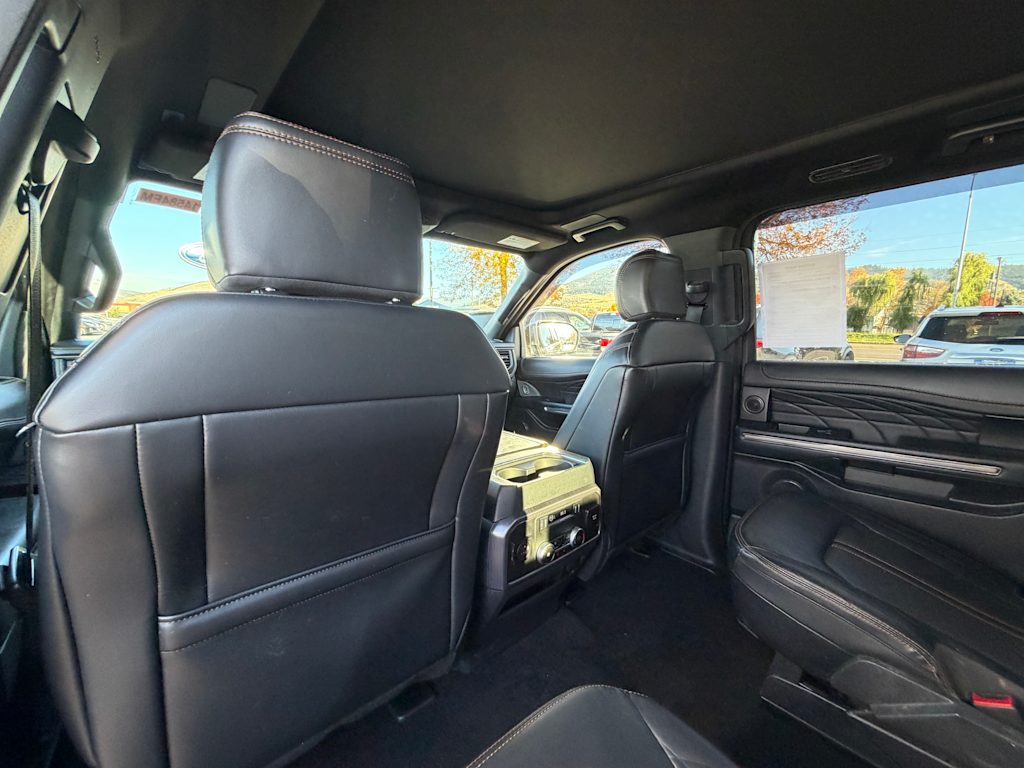 Thumbnail: 2023 Ford Expedition - 27