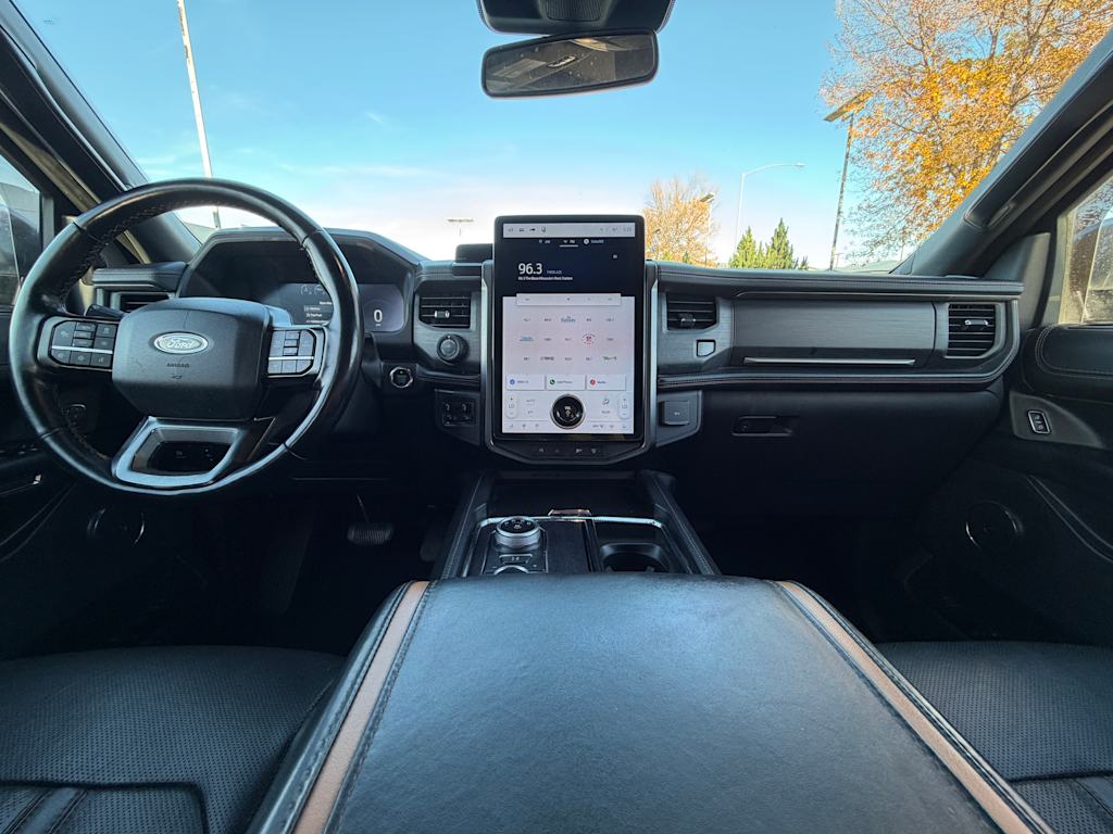Thumbnail: 2023 Ford Expedition - 11