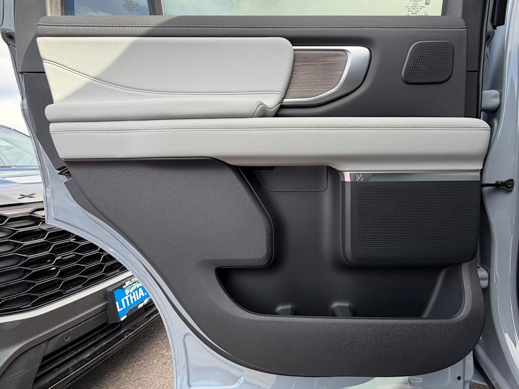 Thumbnail: 2026 Ford Expedition - 28