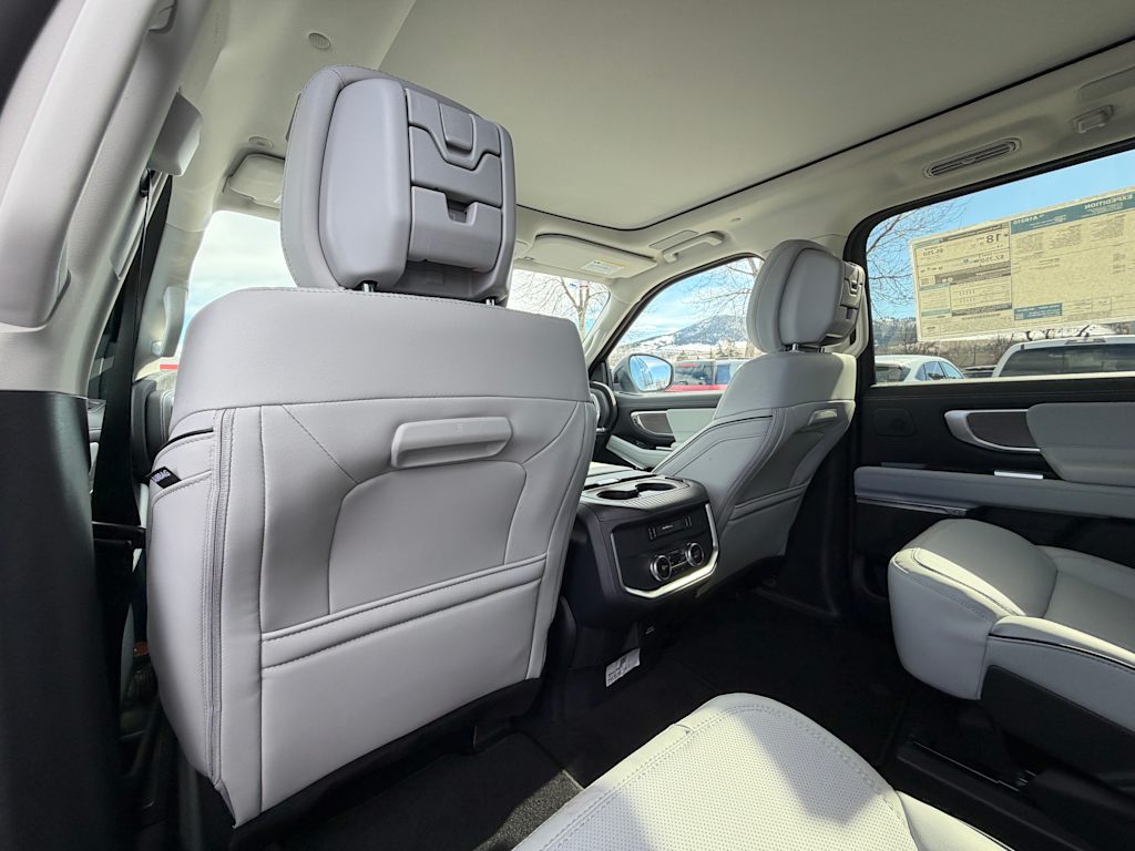 Thumbnail: 2026 Ford Expedition - 11