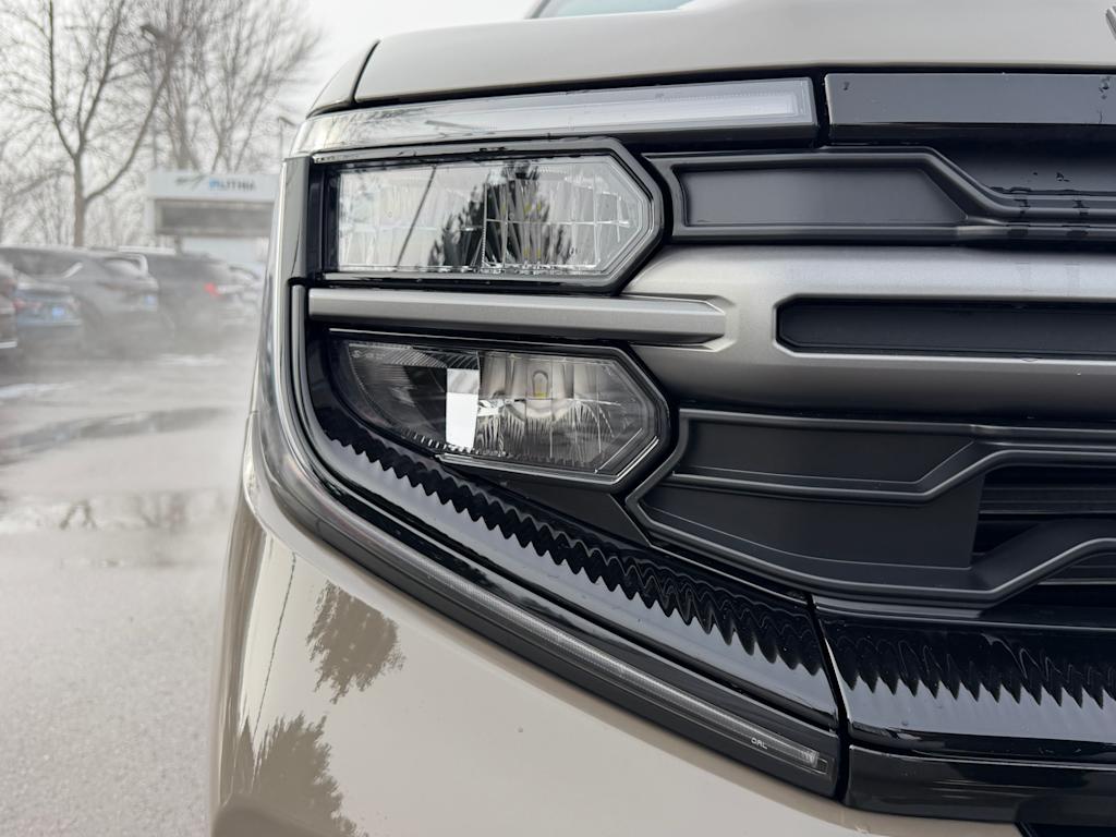 Thumbnail: 2026 Ford Expedition - 5