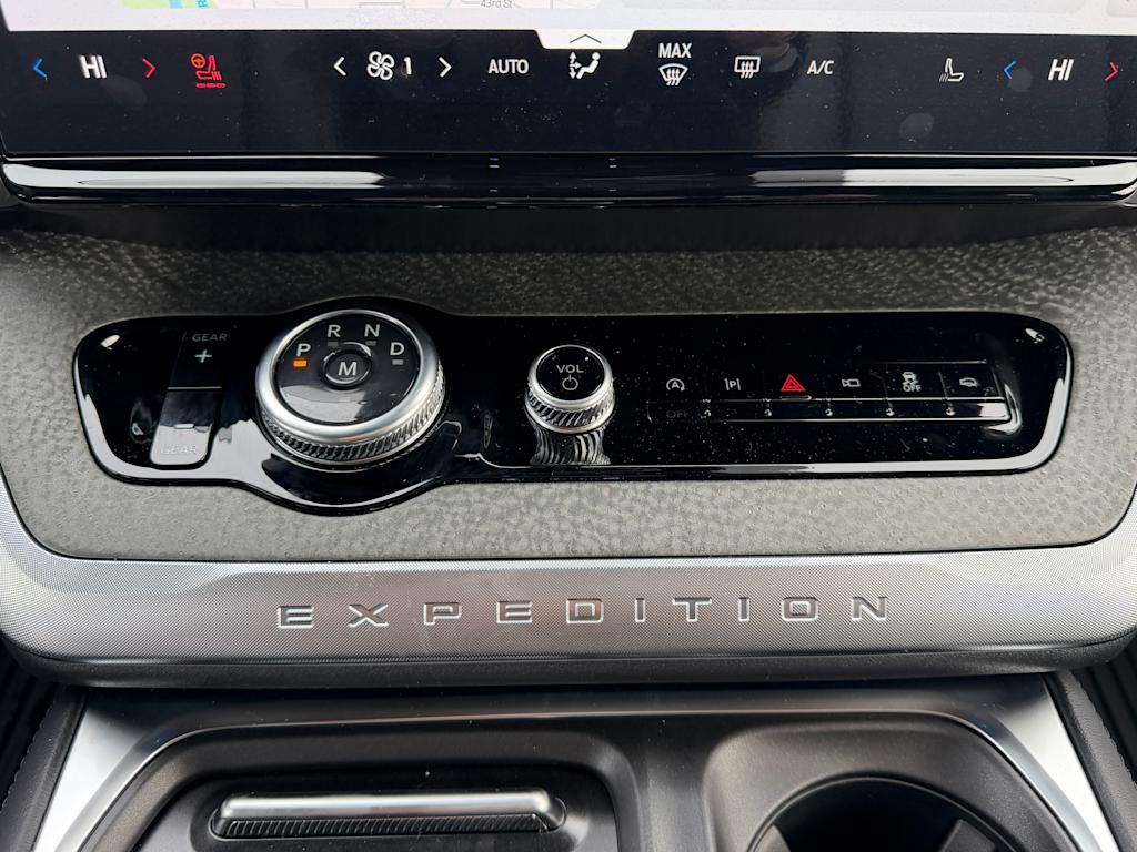 Thumbnail: 2026 Ford Expedition - 20